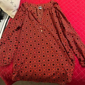 Mud Pie red and black blouse